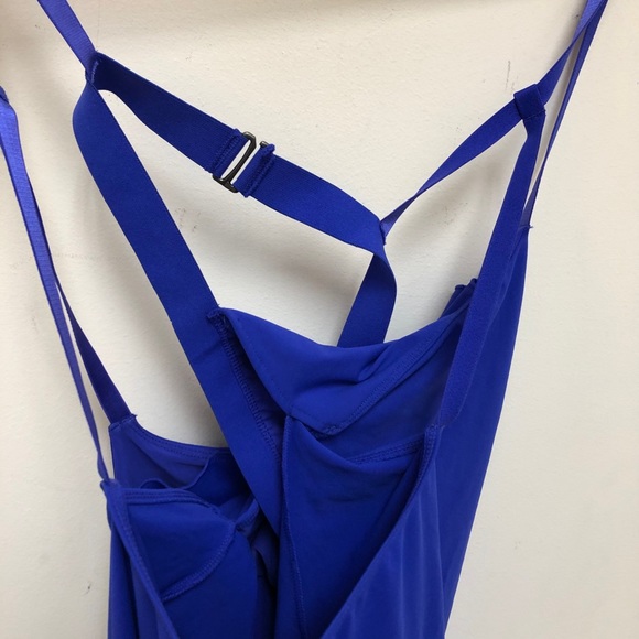 Fabletics Hazel Tank Top Cross Back Yoga Blue - Picture 3 of 10